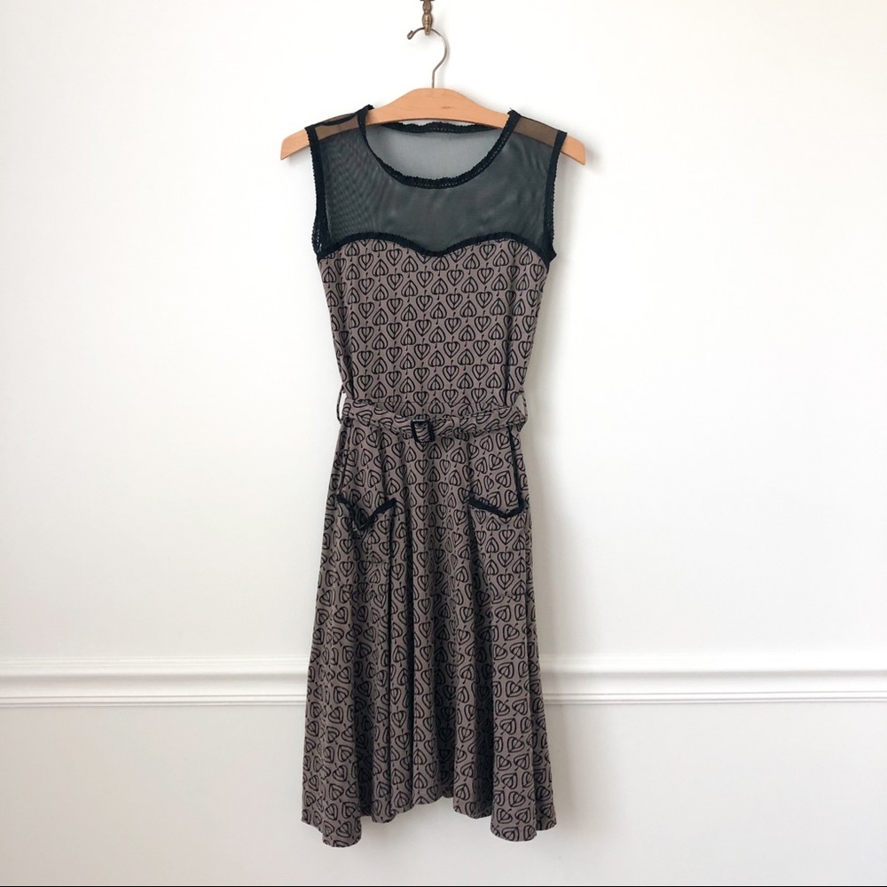 Effie’s Heart ModCloth Blogging Molly Dress Hearts